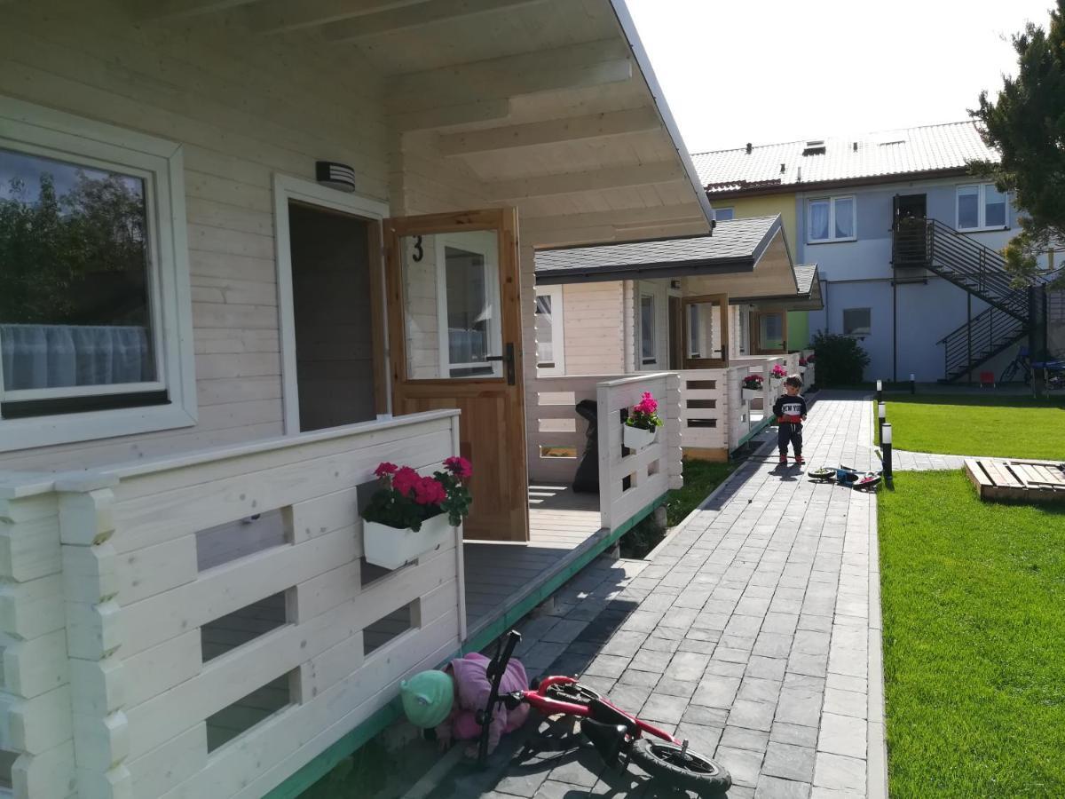 Domki Letniskowe Rejs Ustronie Morskie Exterior photo
